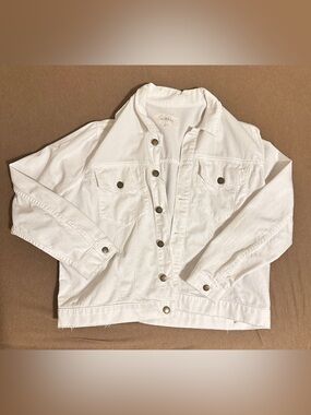 THE GREAT. White Denim Trucker Jacket